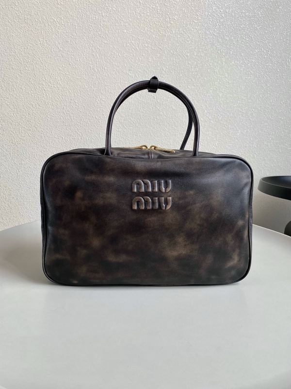 Borsa MiuMiu 23x34x10cm