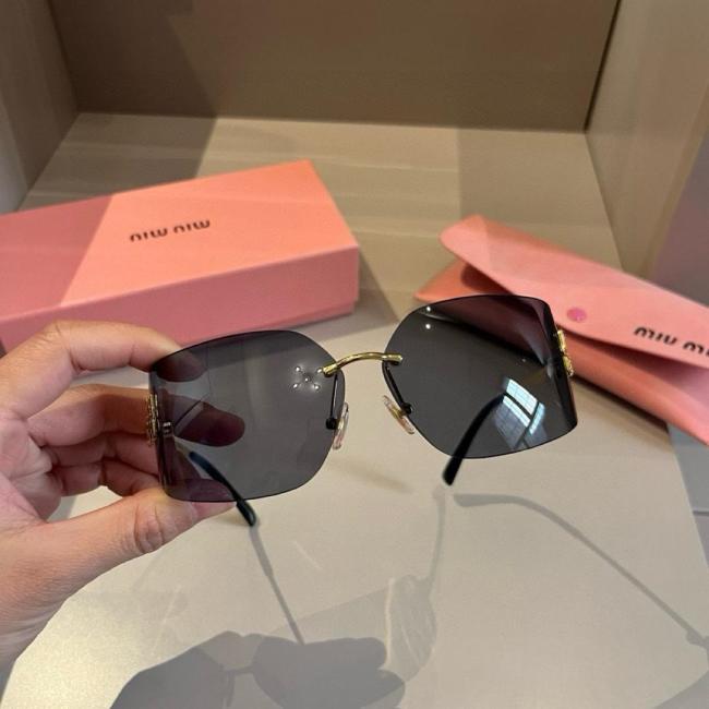 Occhiali Miumiu 24’