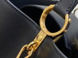 LV Capucines Souple M24607 38x23x16cm