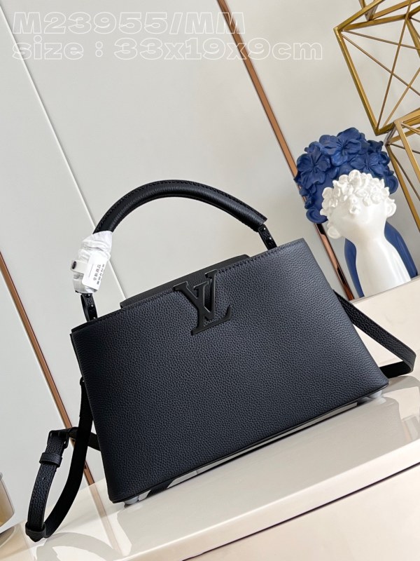 LV Capucines M23955