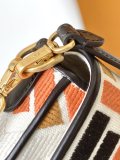 Fendi Baguette 8017 19x4x11.5cm