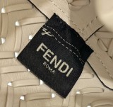 Fendi  80156  26X9.5X18CM