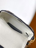 Fendi Baguette 8017 19x4x11.5cm