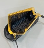 Fendi  80156  26X9.5X18CM