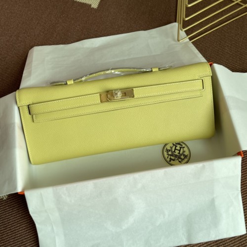 Kelly Cut Hermes 31 x 14 x 3 cm