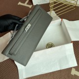 Kelly Cut Hermes 31 x 14 x 3 cm