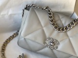 CC AS1160 Flap 19 Bag 26x16x9cm