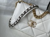 CC AS1160 Flap 19 Bag 26x16x9cm