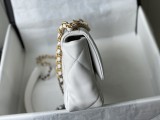 CC AS1160 Flap 19 Bag 26x16x9cm
