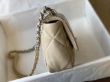 CC AS1160 Flap 19 Bag 26x16x9cm