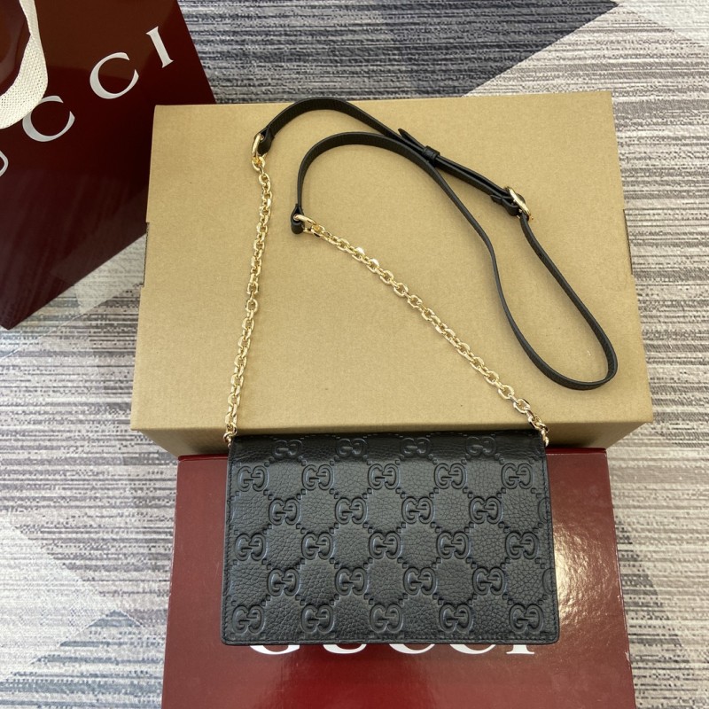 Super mini borsa a spalla GG Emblem 818705  20x12.5x4.5cm