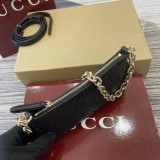 Super Mini Borsa GG Emblem 815278 23x12x2cm