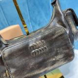 Borsa Miumiu  21x12x6cm