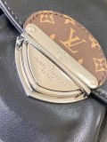 Borsa LV M12929  27X18X3CM