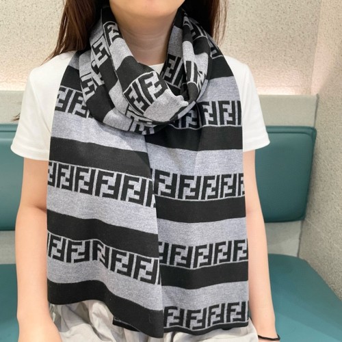 Sciarpe Fendi 32x180cm