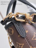 M12099 Neverfull Bandoulière Inside Out BB  14 x 9 x 24CM