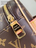 Pochette Toiletry M11510  20 x 9.3 x 28CM