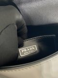 Borsa Prada  2VD061 18x12.5x2.5cm