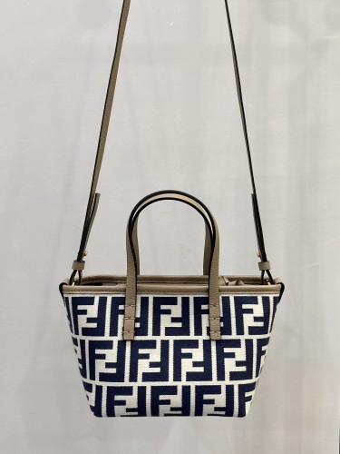 Borsa Fendi 8655A 15.5X11X13cm