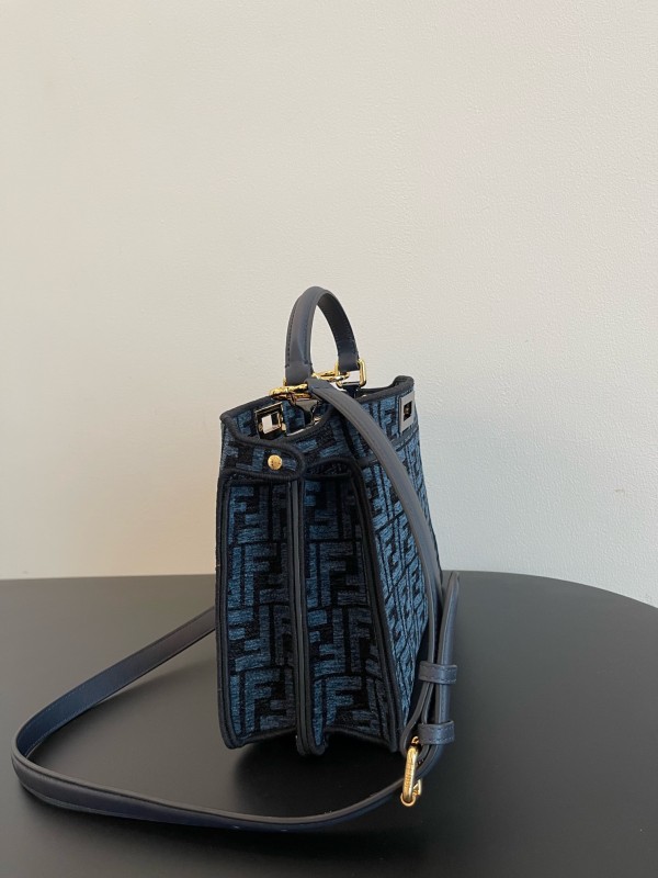 Borsa Fendi 27x21x11cm
