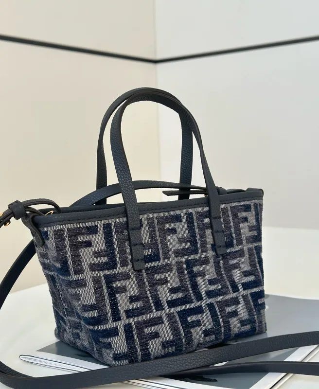 Borsa Fendi 8655 15.5X11X13cm