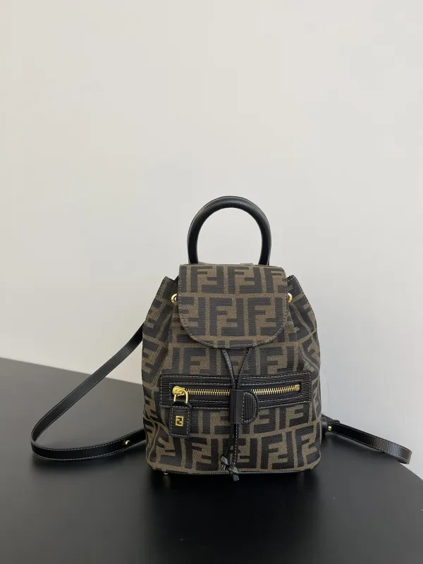 Borsa Fendi 18.5x24x10cm