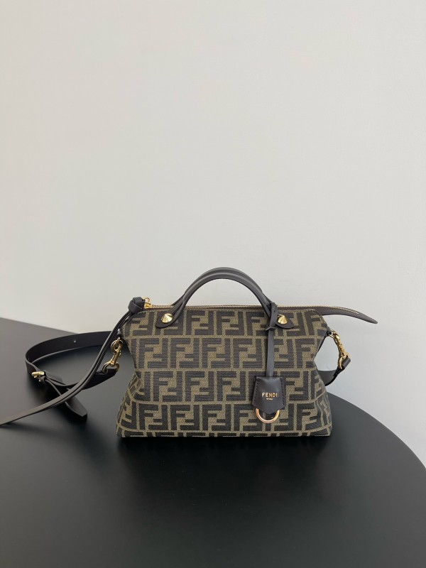 Borsa Fendi 29X13X17cm