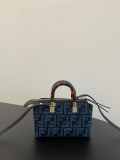 Borsa Fendi 17x18x8cm