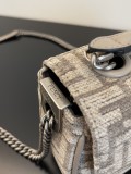 Borsa Fendi 24x14.5x7cm