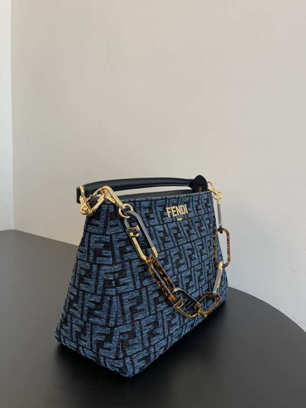 Borsa Fendi 36x23.5x14cm