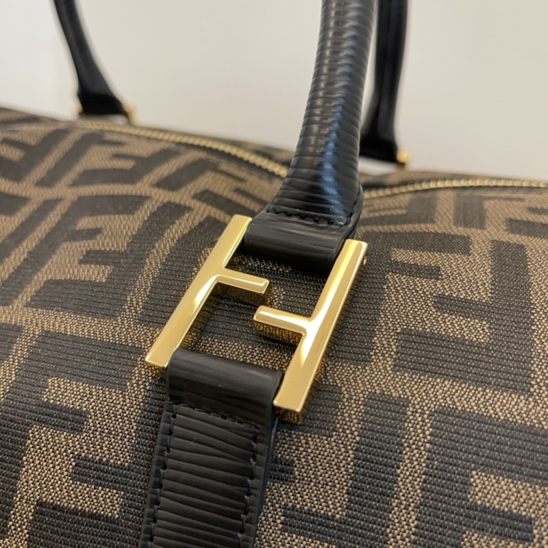 Borsa Fendi  38x49x17cm
