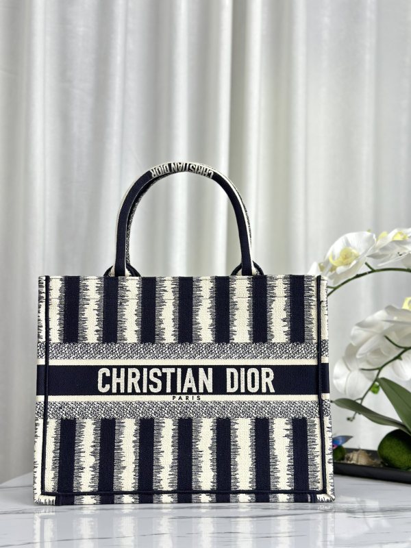 Dior  book  tote M1287 37x30x16cm