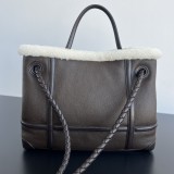 Borsa B.Veneta 743572   32.5x24x12cm