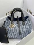 Borsa Dior M2821  28.5 X 21.5 X 19CM
