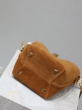   Le 37 piccola in pelle  749036  17x20x13cm 
