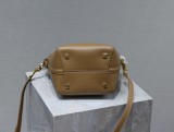  Le 37 piccola in pelle  749036  17x20x13cm 