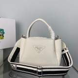 Prada 1BC145 23x 21x 10cm
