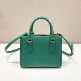 Borsa Prada  1BA906  20x13.5x9.5cm
