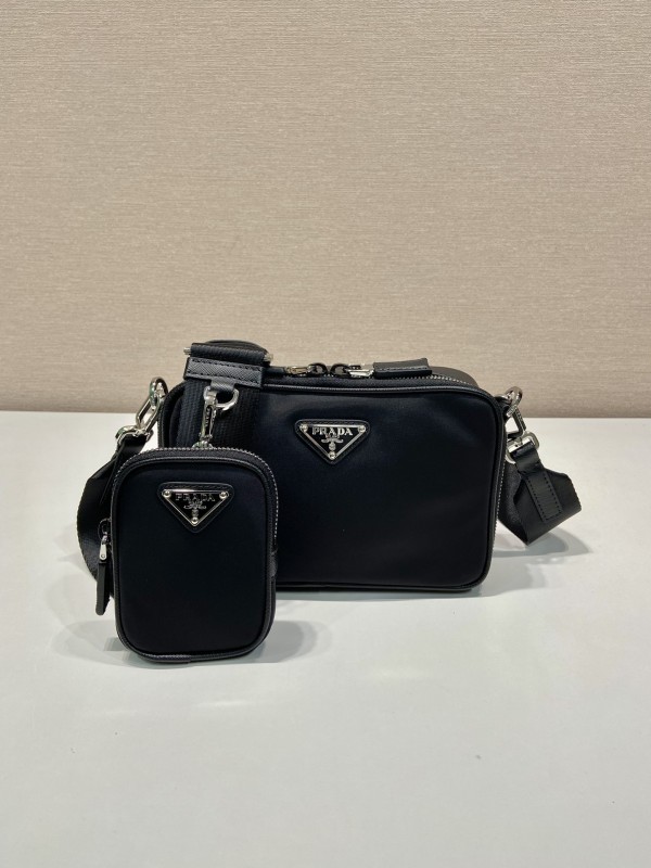 Borsa Prada  2VH070 19x 12.5x 5.5cm