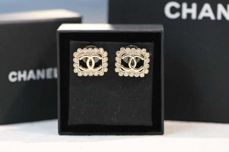 Orecchini Chanel Box Incluso