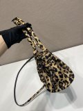 Borsa Prada Softlux 1BA426 32x15.5x12cm