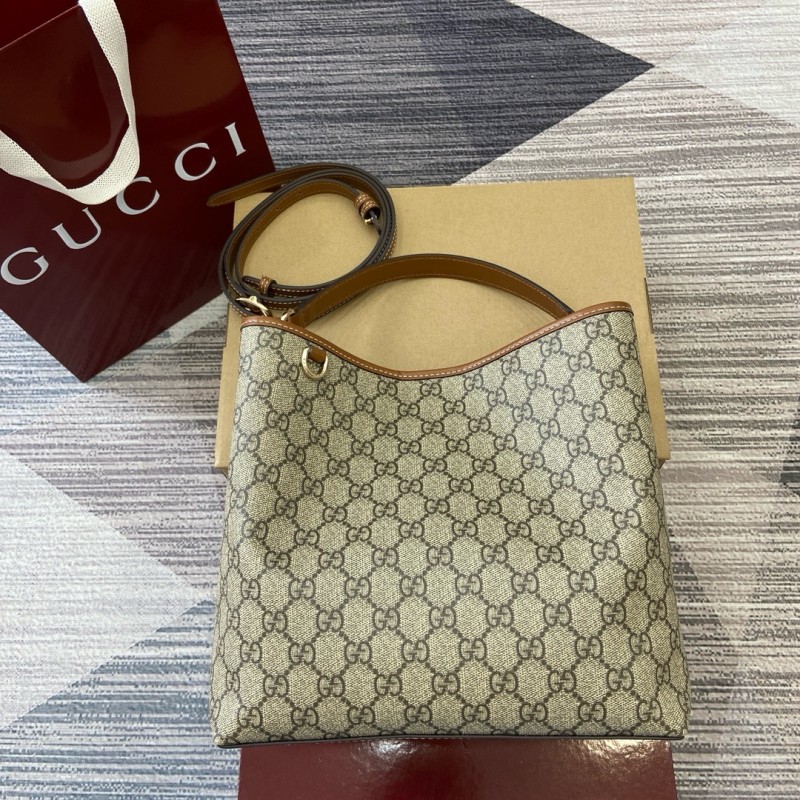Borsa GG Emblem 815103 25x25x15.5cm