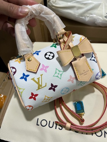 LV Speedy Nano M13391 16x11x9cm