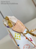 Pochette LV M13404 22x13x4cm