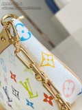 Pochette LV M13404 22x13x4cm