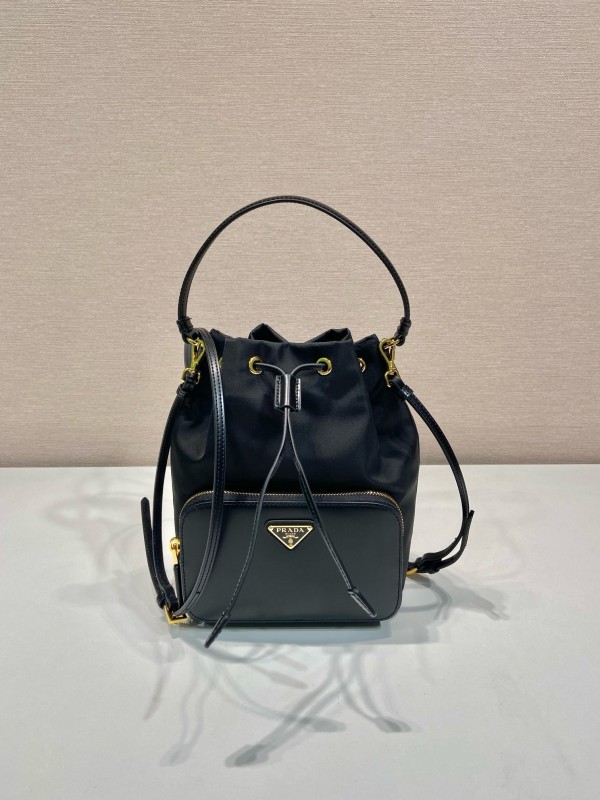 Secchiello Prada duet in Re-Nylon 1BH038 22.5x17x12cm