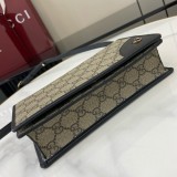 Mini borsa a spalla GG EMBLEM 820688 20x12.5x5cm