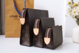 Trousse Toilette TRIO M47195