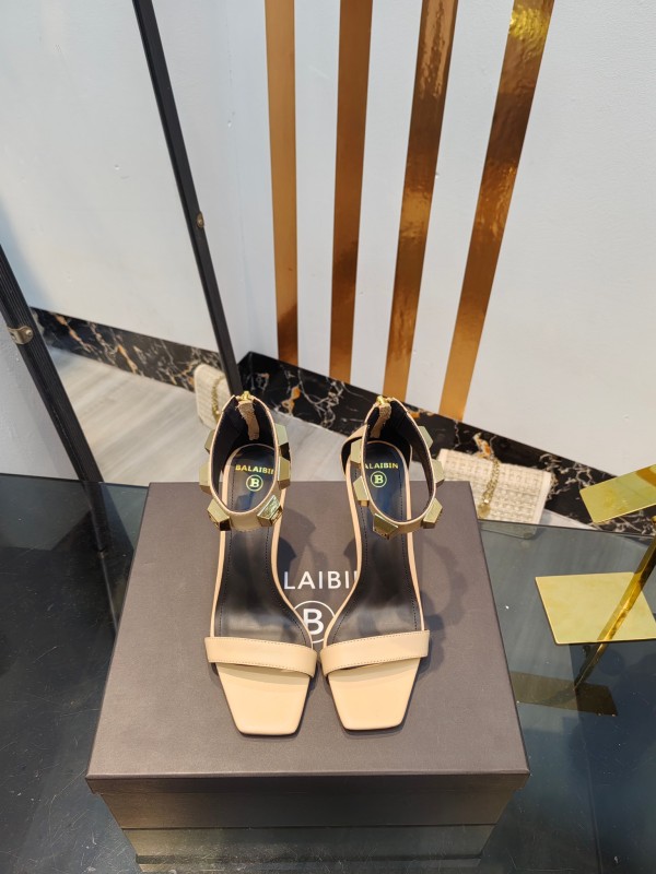 Scarpe Balmain 35-41  9.5CM