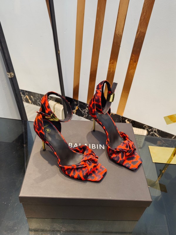 Scarpe Balmain 35-41  9.5CM